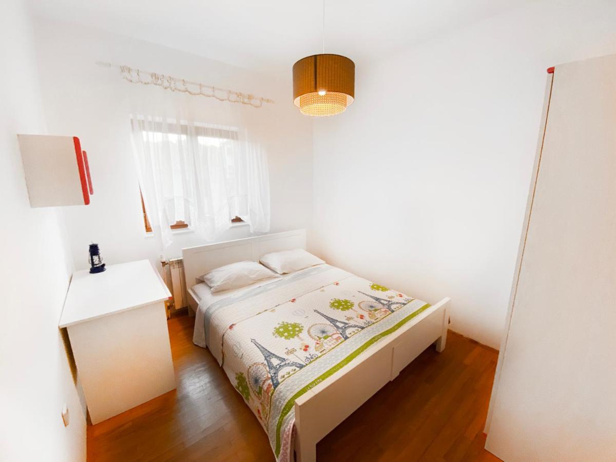Apartment Arka Vinišće Εξωτερικό φωτογραφία
